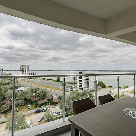 Apartamento Black Sea - Helsinki Năvodari